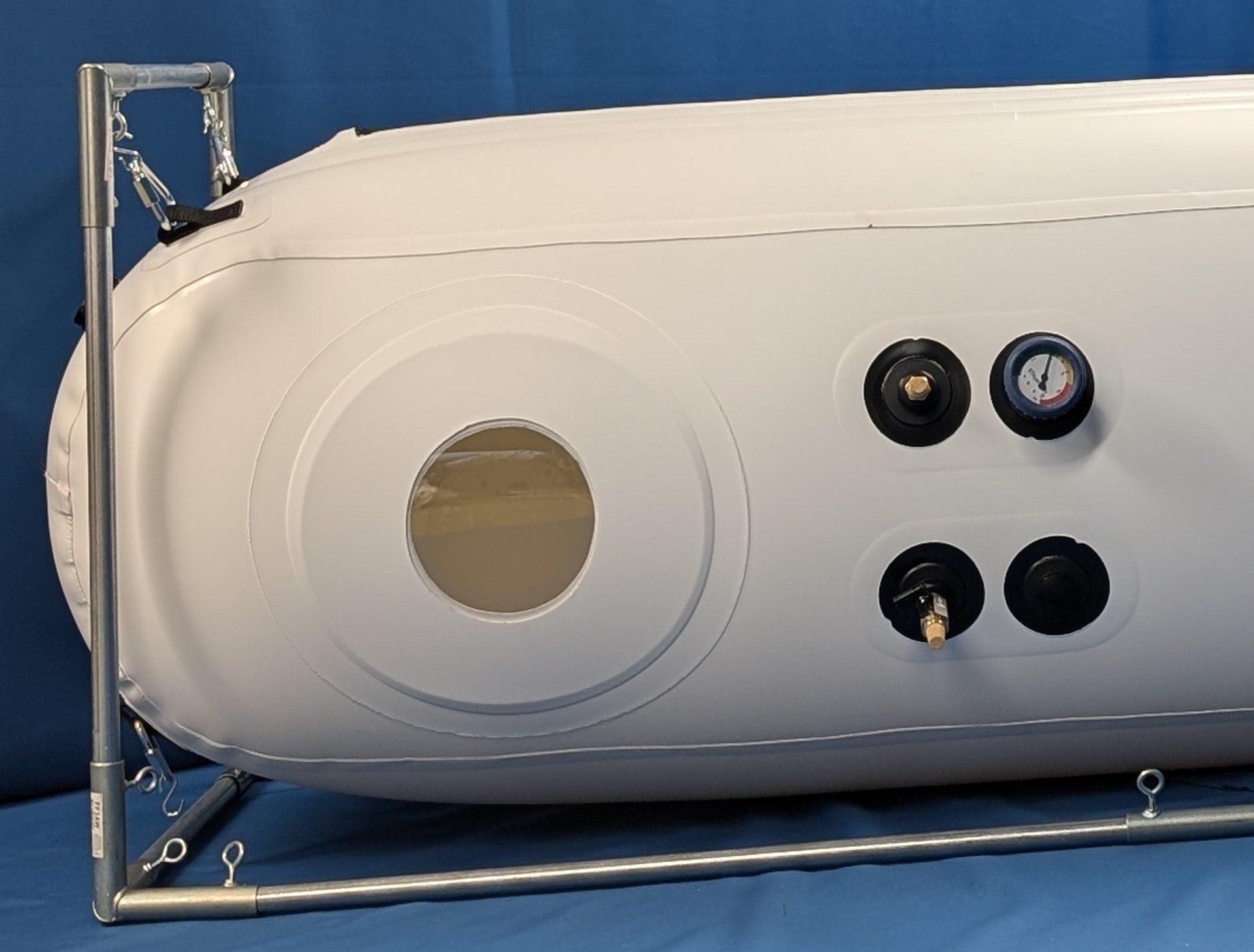 Newtowne Hyperbarics 27" Chamber
