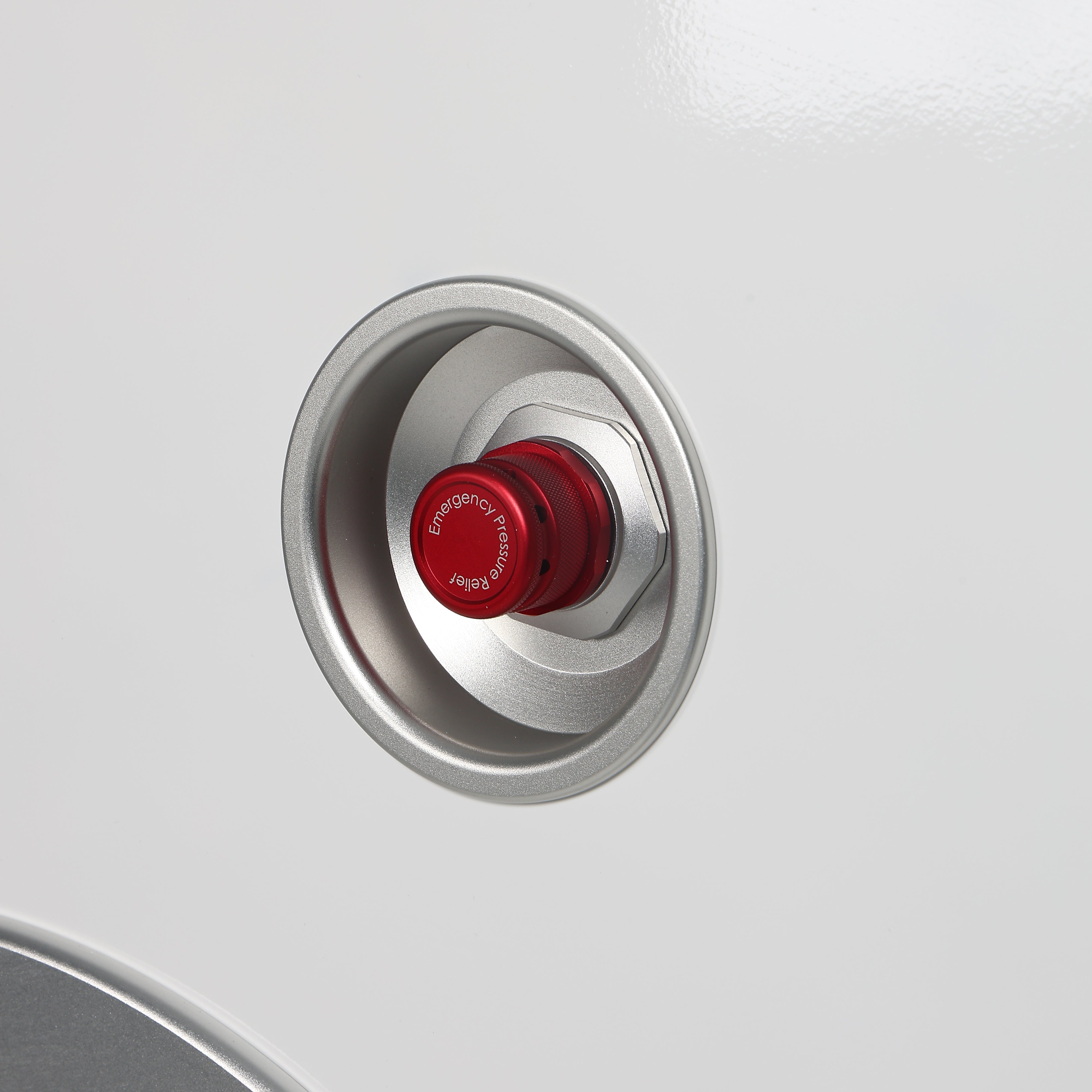 Oxyprime 5 Hard Sided Sitting Hyperbaric Chamber 1.5-2.0 ATA